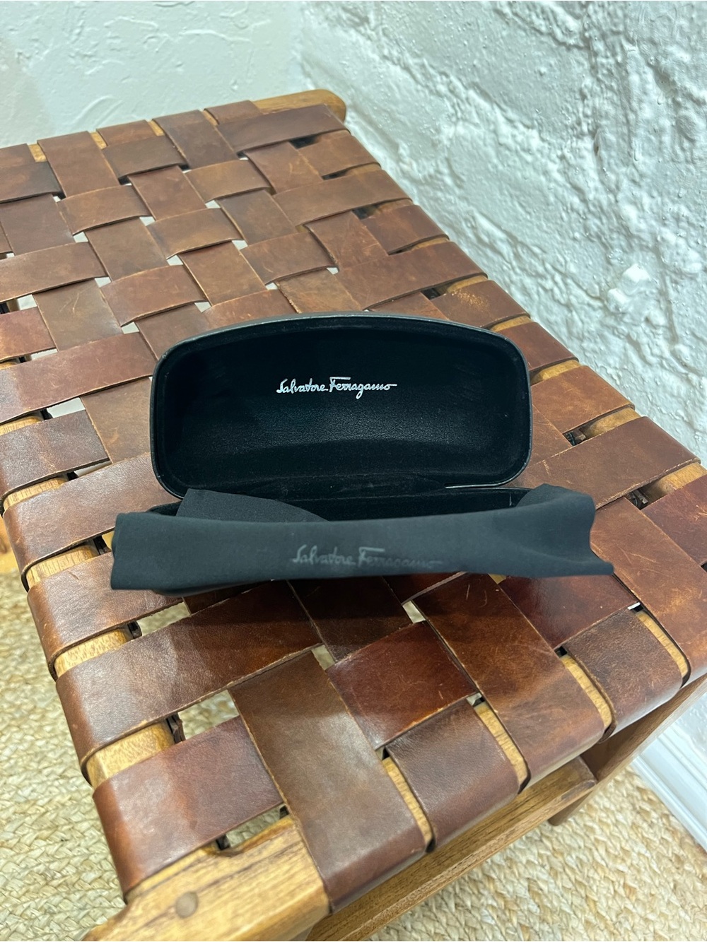 Salvatore Ferragamo SF668S - Picture 7 of 7